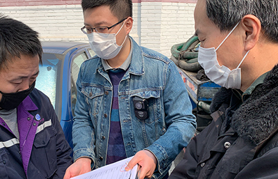 垃圾車雨夜偷排污水受查處，賠5萬罰10萬