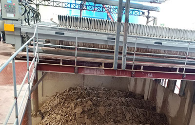 污泥脫水處理選廂式壓濾機還是帶式壓濾機