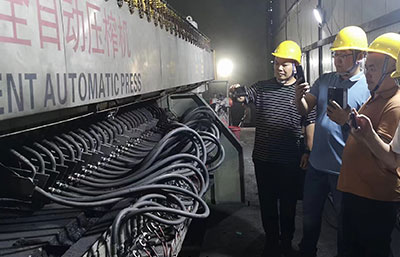 智能變腔壓榨機：煤泥資源化處置設