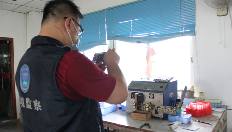 觸目驚心！水全都“染綠”了！多家企業被查處！